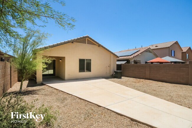 Building Photo - 4186 E Aragonite Ln