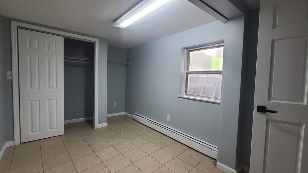 Building Photo - 6206 Newkirk Ave