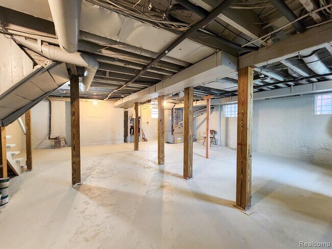 Building Photo - 1612 Atkinson St