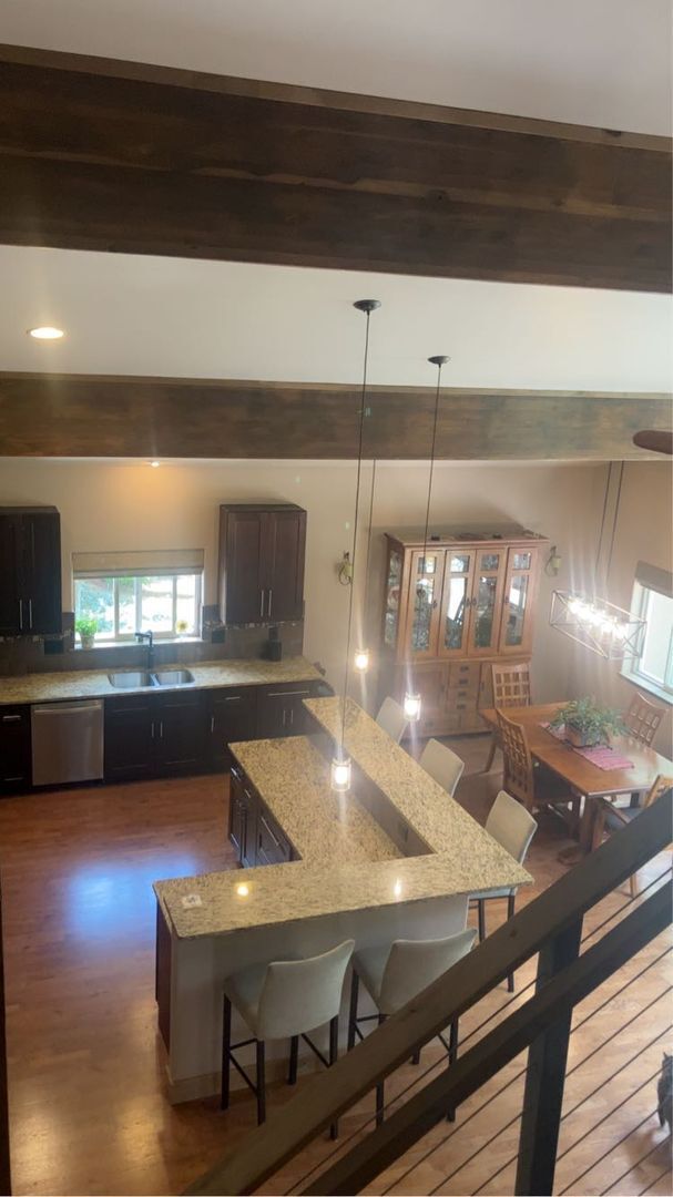 Building Photo - Luxury Living on the 7th Hole of Dalton Ra...