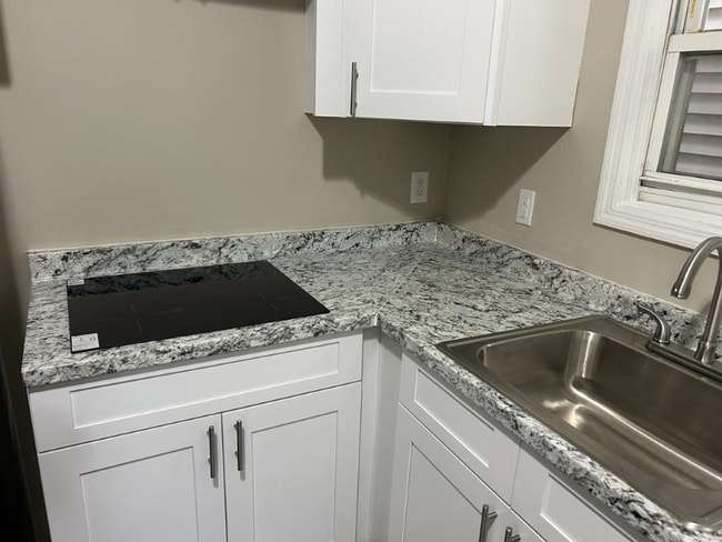 Building Photo - 95 Wade St