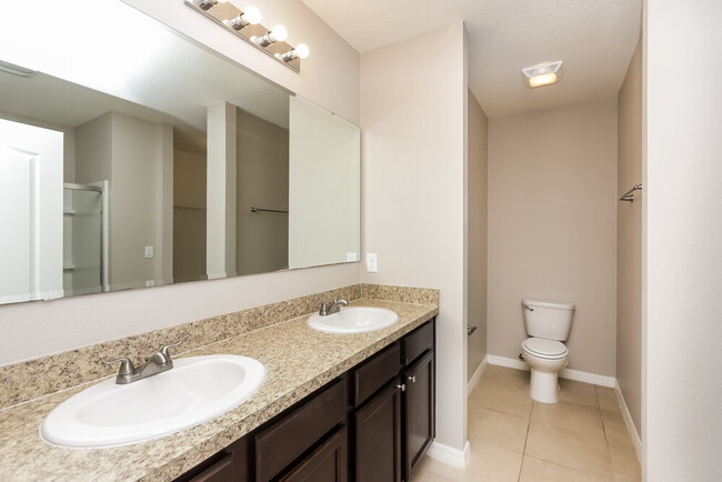 Building Photo - 3340 Tawny Grove Pl