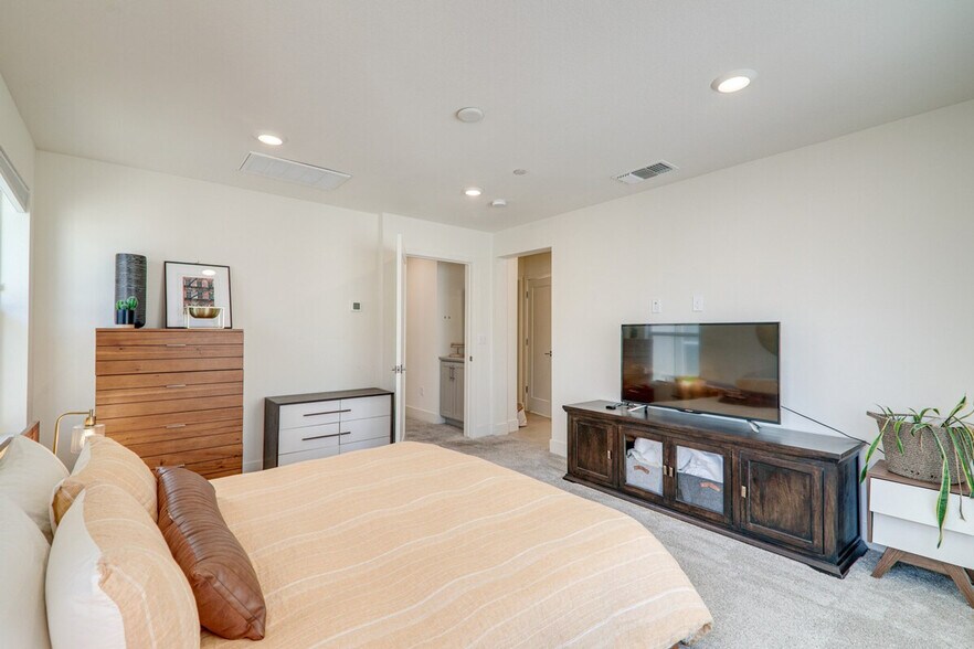 Building Photo - 37523 Sand Drift Rd