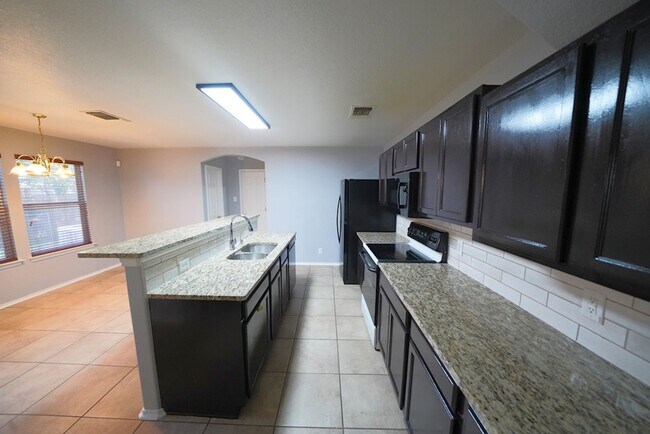 Building Photo - Lovely Cul-De-Sac Home in Schertz/Cibolo Now Available - Realtor Commission: $500