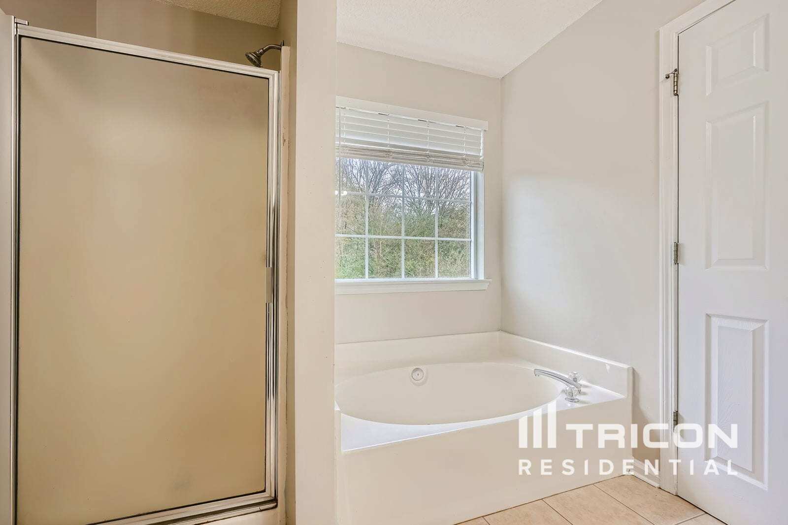 Building Photo - 3160 Brookfield Dr SW