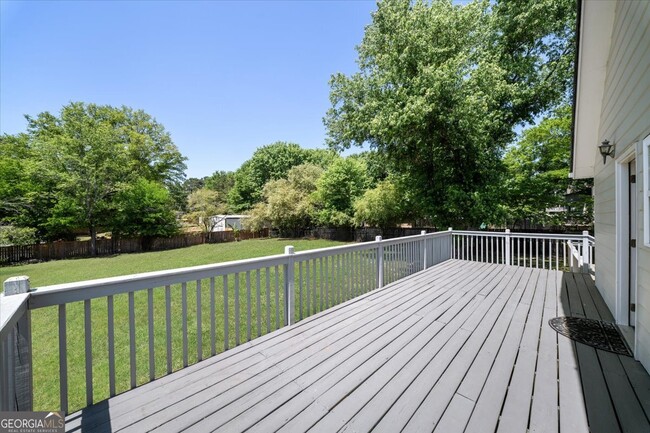 Building Photo - 103 Farmington Dr