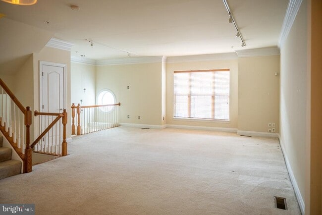 Building Photo - 5115 Grimm Dr