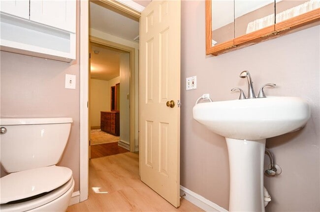 Building Photo - 22 Gleaner Chapel Rd