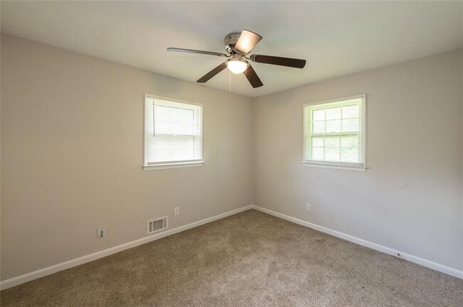 Building Photo - 2061 Mulkey Rd SW