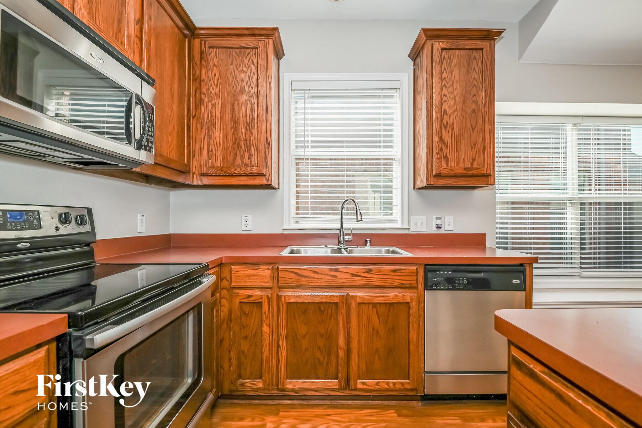 Building Photo - 1309 Honeywood Ln