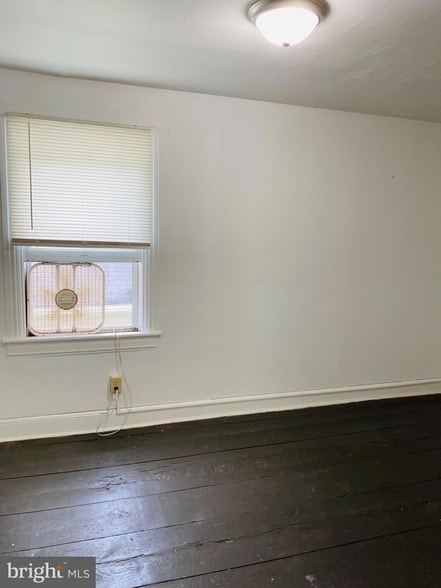Building Photo - 148 N Carlisle St