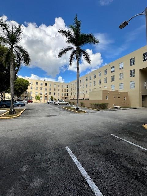 Primary Photo - 7420 W 20th Ave