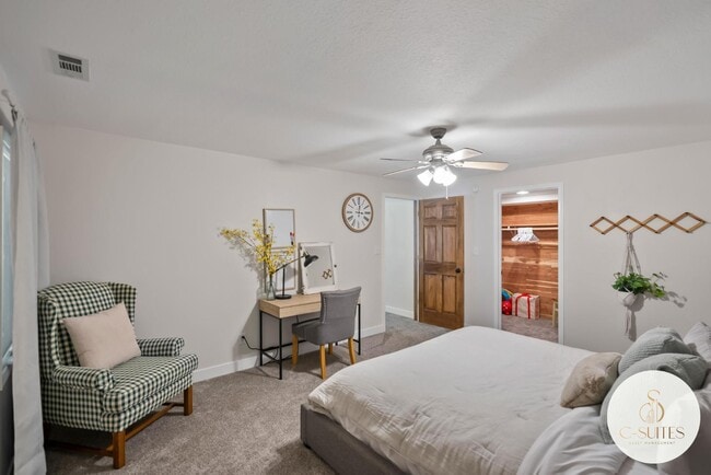 Building Photo - 1709 NW 33rd Pl