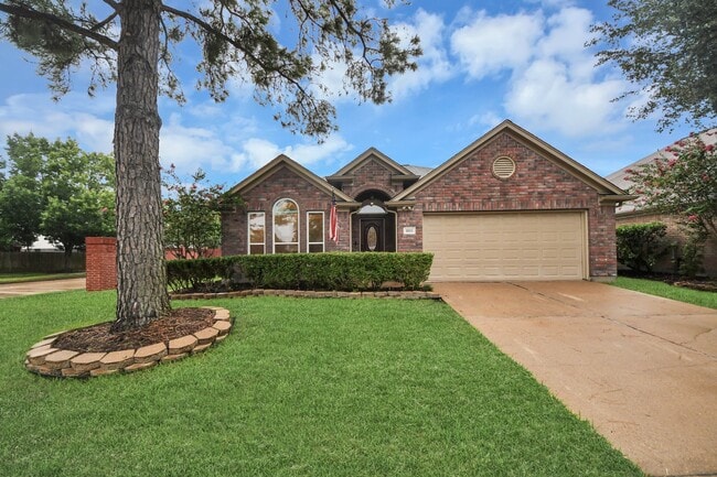 Building Photo - 3003 Silver Spur Dr