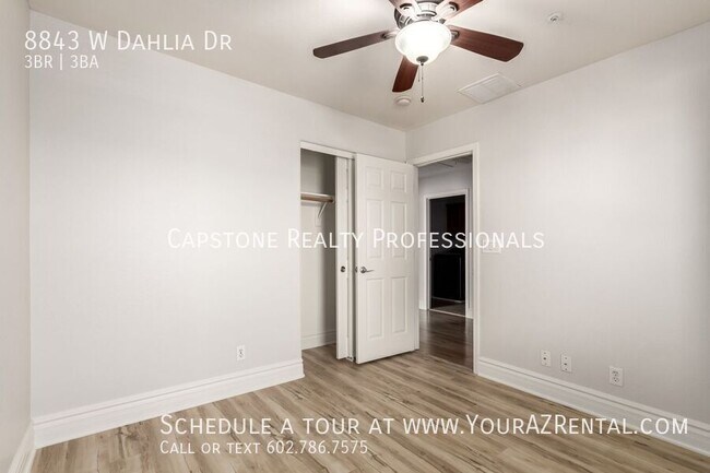 Building Photo - 8843 W Dahlia Dr