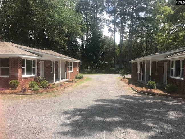 Building Photo - 615 Lexington Ave