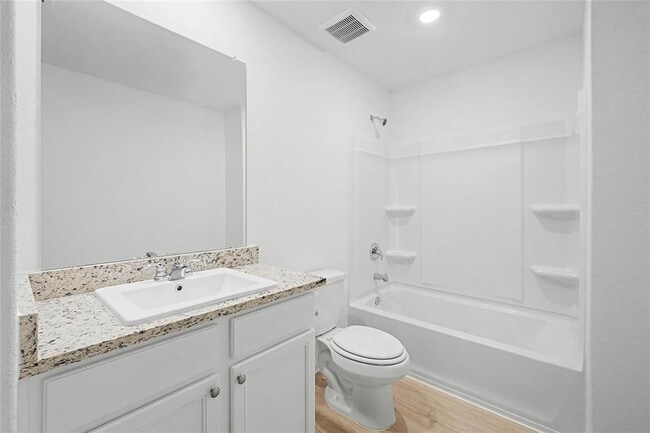 Building Photo - 253 Fairlawn Wy