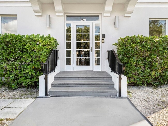 Building Photo - 1027 Pennsylvania Ave