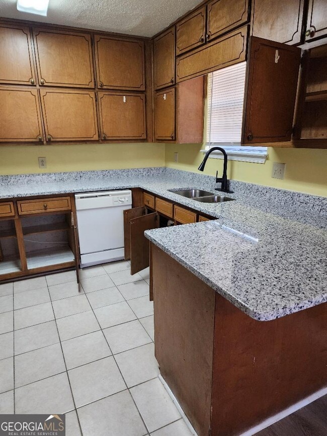 Building Photo - 8306 Mountain Pass