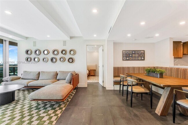 Building Photo - 9401 Collins Ave