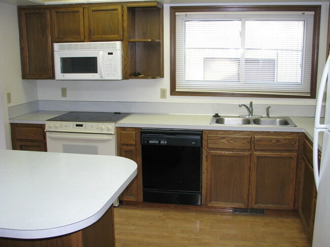 Building Photo - Three Bedroom with Wood Stove