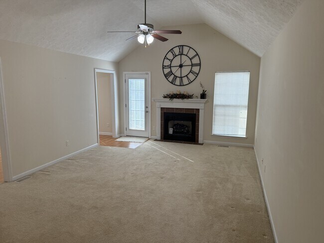 Building Photo - 7458 Salmon Ln