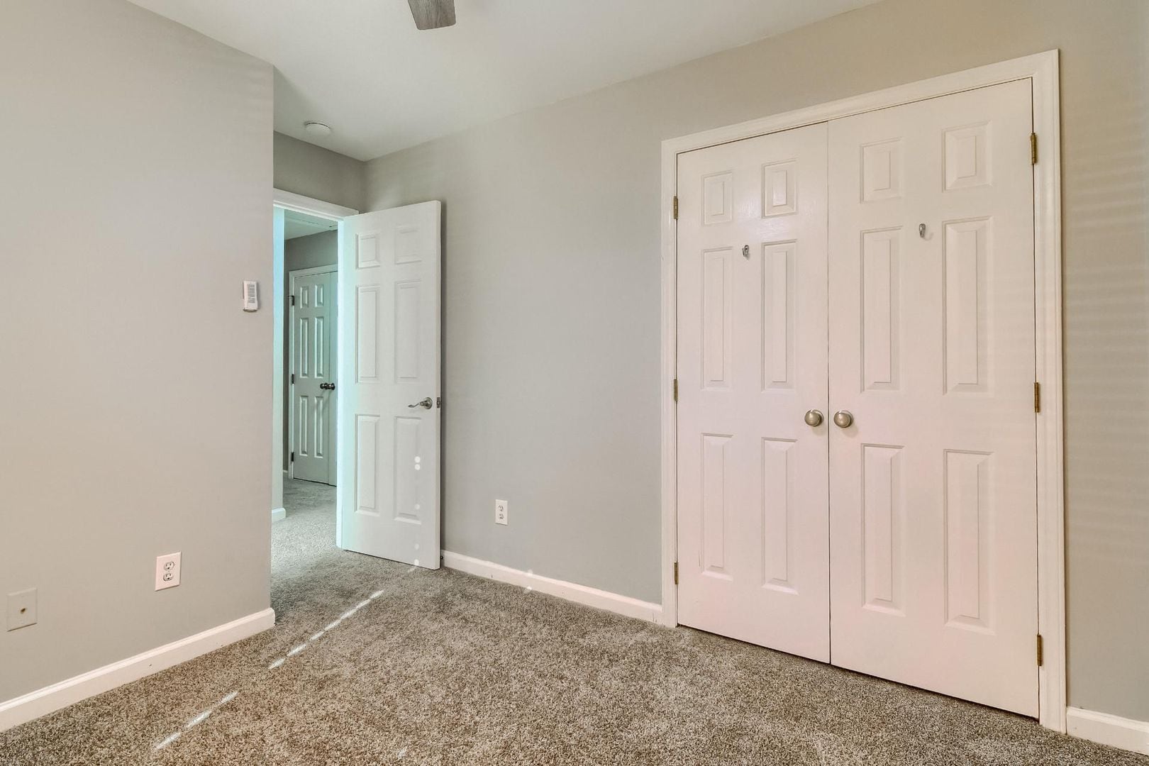 Building Photo - 7417 Wisconsin Ct