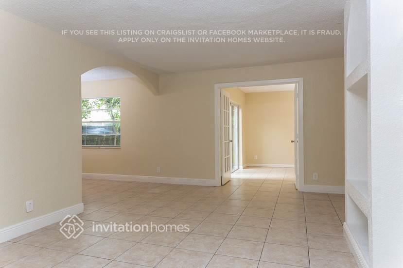 Building Photo - 414 SW 80th Terrace