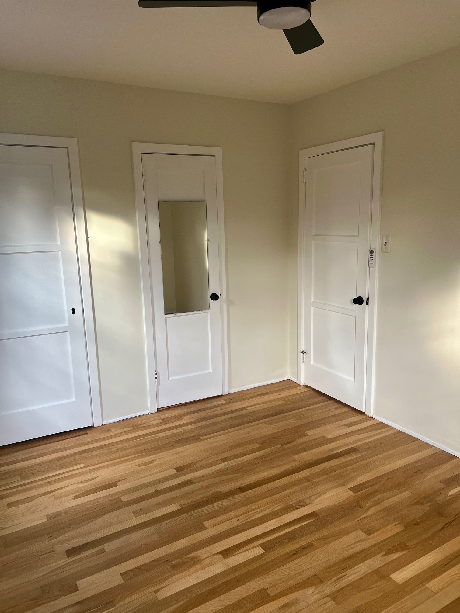 Building Photo - 525 W Plymouth St