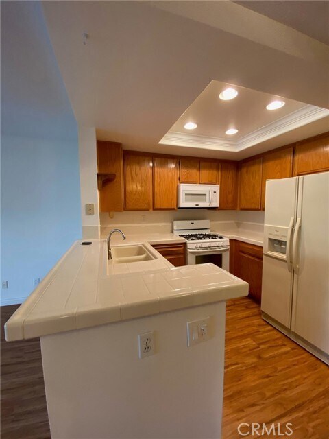Building Photo - 24478 Howes Dr