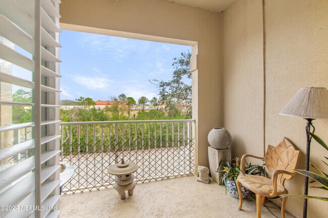 Building Photo - 4300 S Beach Pkwy