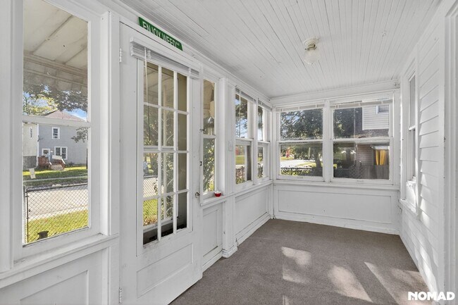 Building Photo - Charming 3BR House in Kankakee