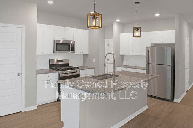Building Photo - 557 Spanish Wells Rd