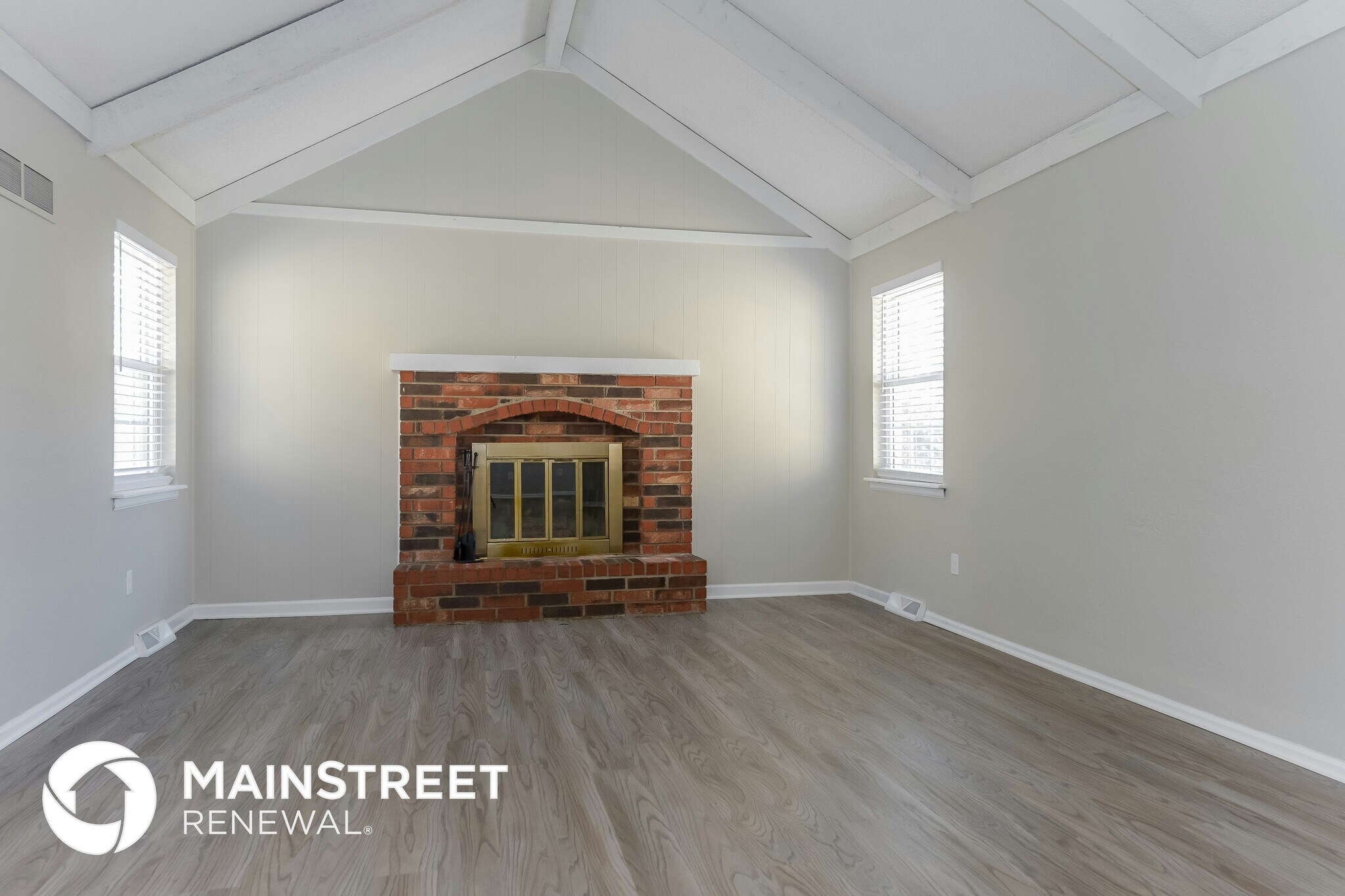 Building Photo - 4815 S Kendall Dr