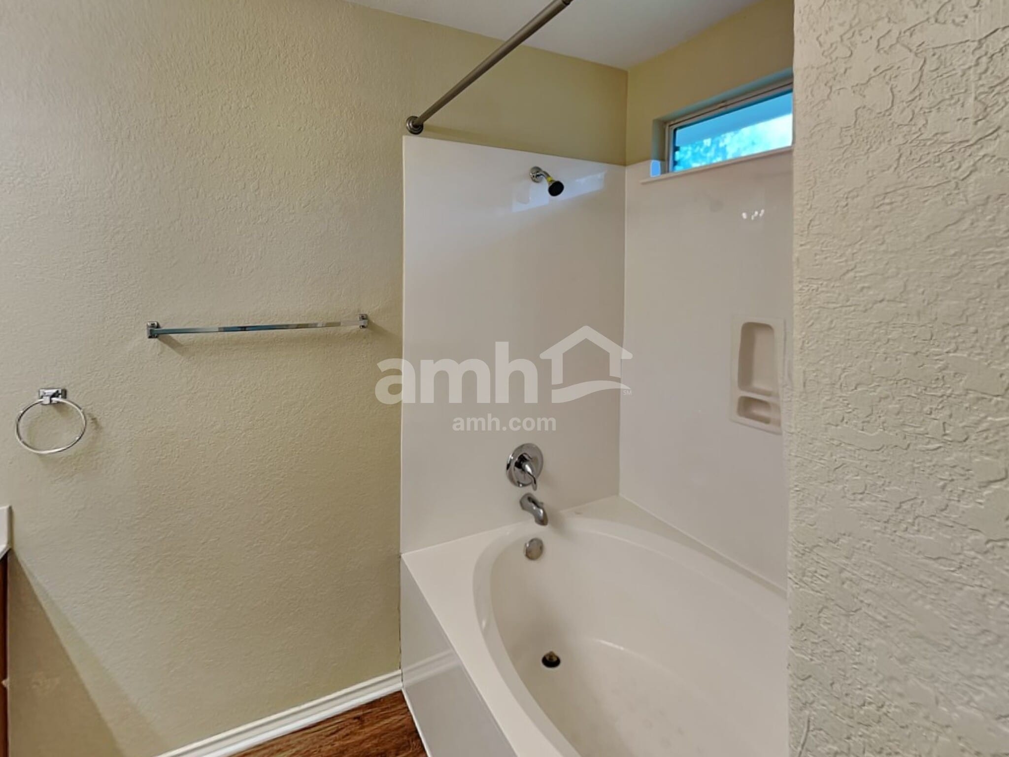 Building Photo - 232 Rock Springs Dr