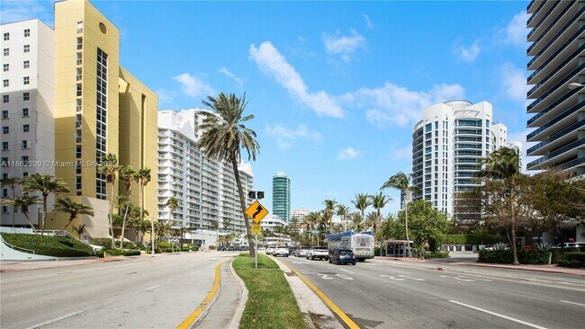 Building Photo - 5838 Collins Ave