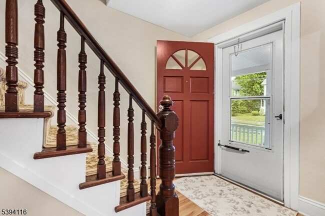 Building Photo - 10 Kenvil Ave