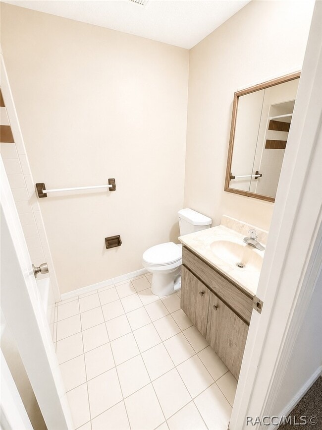Building Photo - 9476 W Green Bay Ln