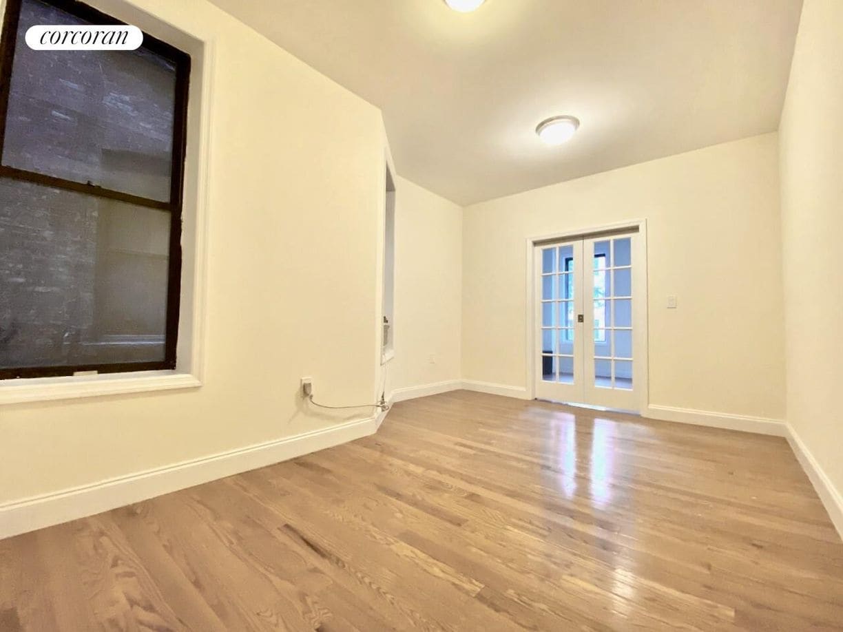 Building Photo - 938 Amsterdam Ave