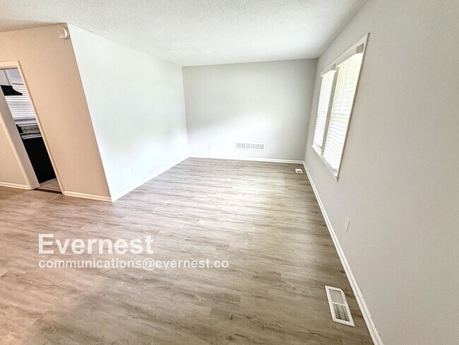 Building Photo - 10703 Pintail Pl