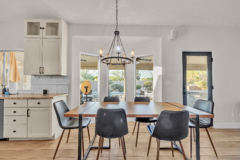 Building Photo - 8418 E La Junta Rd