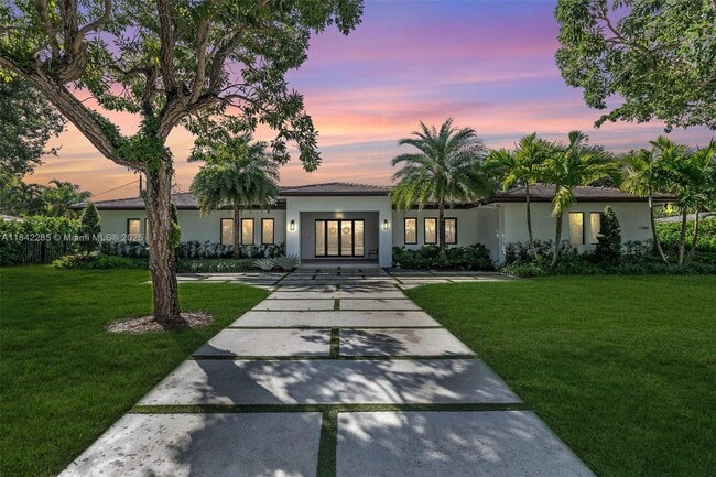 Primary Photo - 7720 SW 130th St