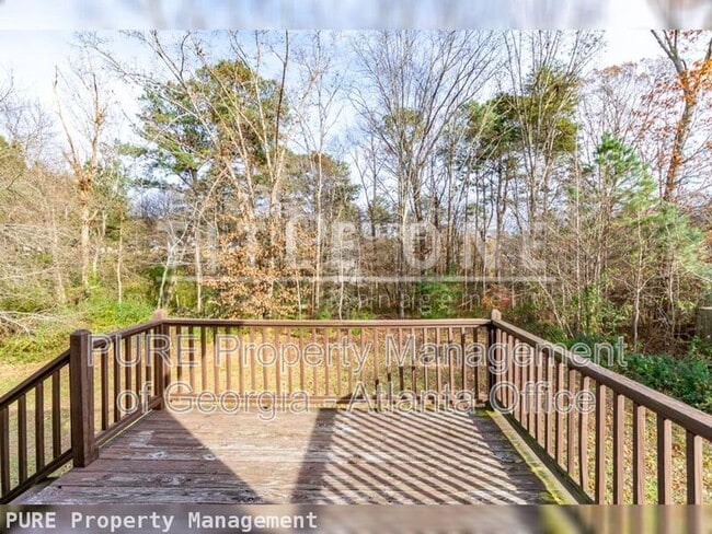 Building Photo - 177 Majesty Dr