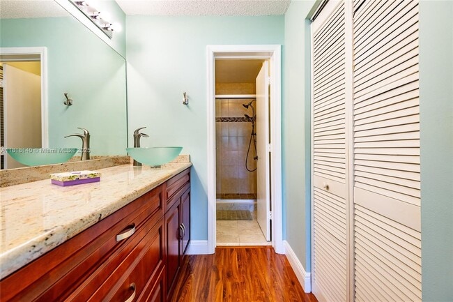 Building Photo - 1412 Congressional Way