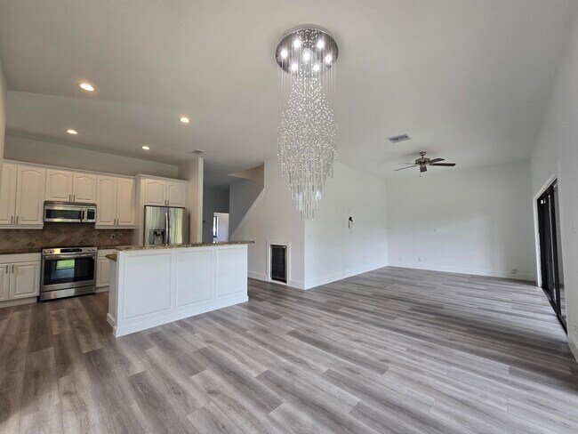 Building Photo - 1106 Staghorn St