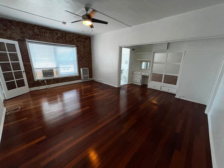 Building Photo - Alexandria Gramercy, LLC