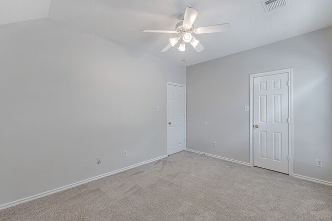 Building Photo - 22 English Lavender Pl