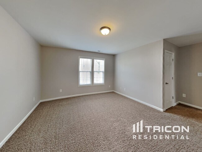 Building Photo - 3935 Carolina Cherry Dr