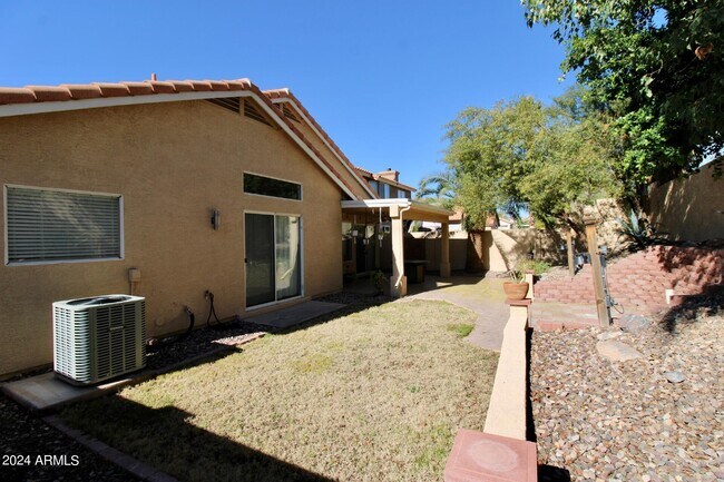 Building Photo - 14501 N 100th Way