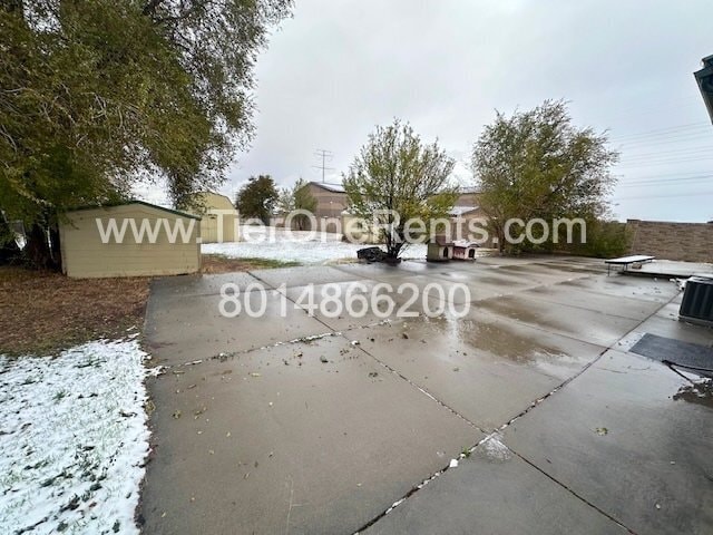 Building Photo - NO DEPOSIT option available for qualified renters!